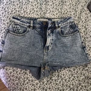 Acid Washed Jean Shorts 😗
